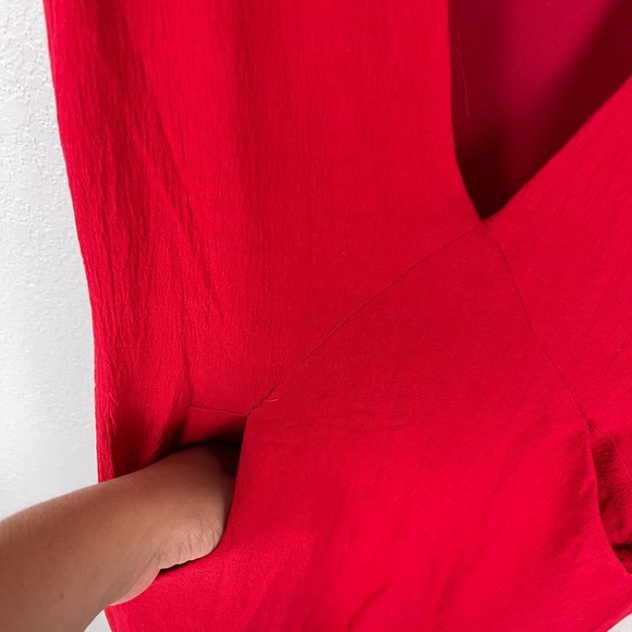 Backstage Lisa Plunge V Neck Double Pocket Mini Dress in Red - Picture 4 of 8